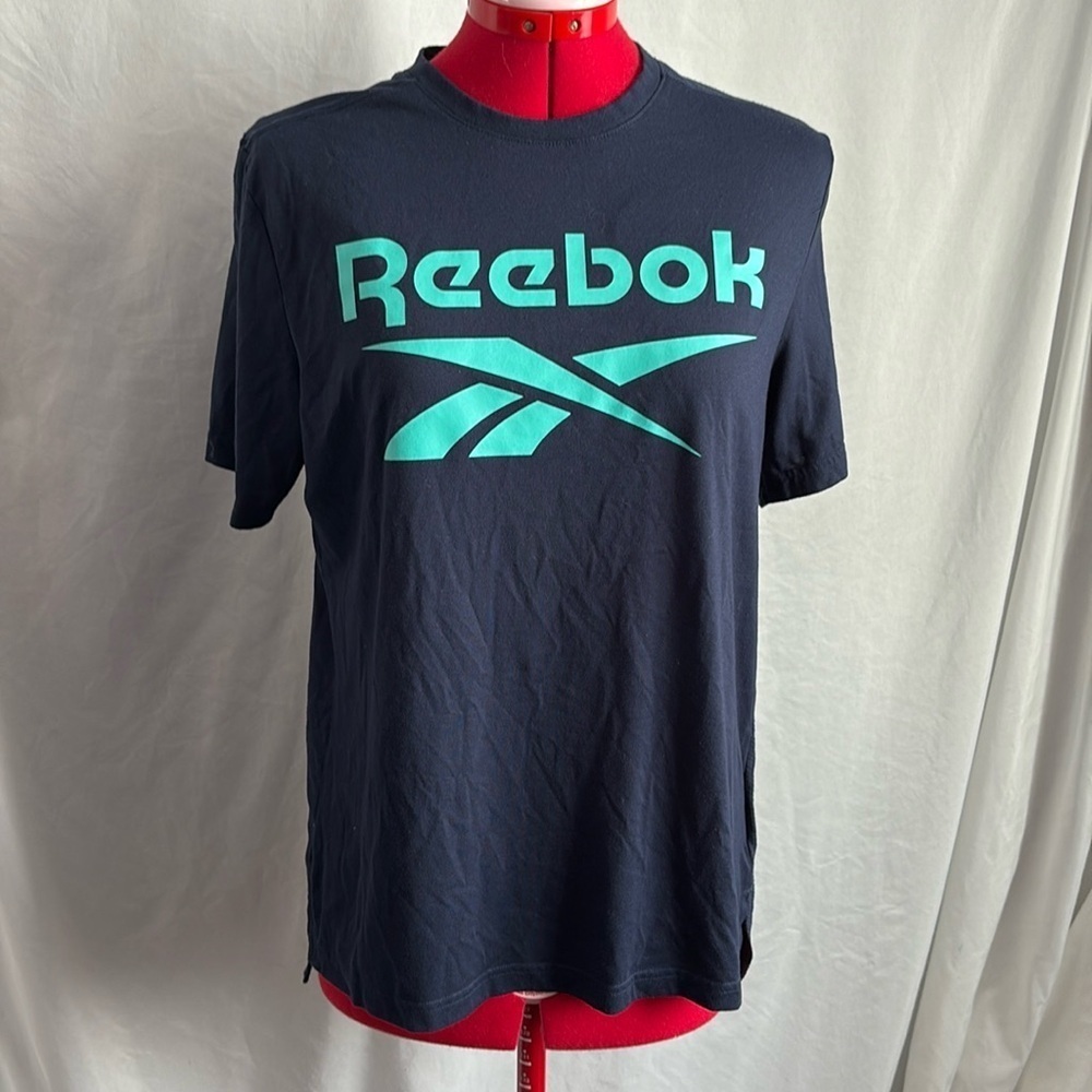 MM200 Reebok mess back t shirt